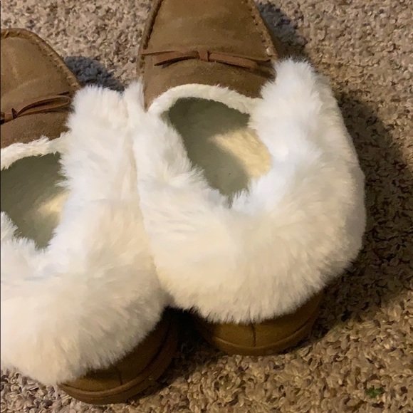 brown fluffy moccasins - Picture 2 of 3
